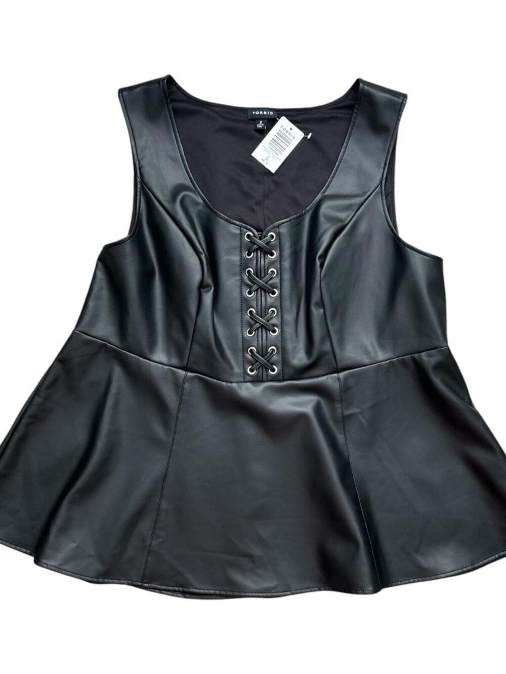 Torrid Top Vegan Faux Leather Lace Up Size 2 Peplum Corset Cyber Goth ALT Witchy